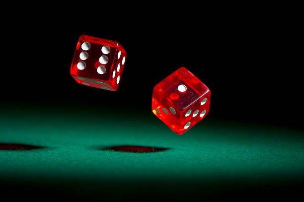 biola mobile app interface showing live dealer table